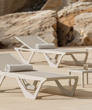 Voxel Sun Chaise