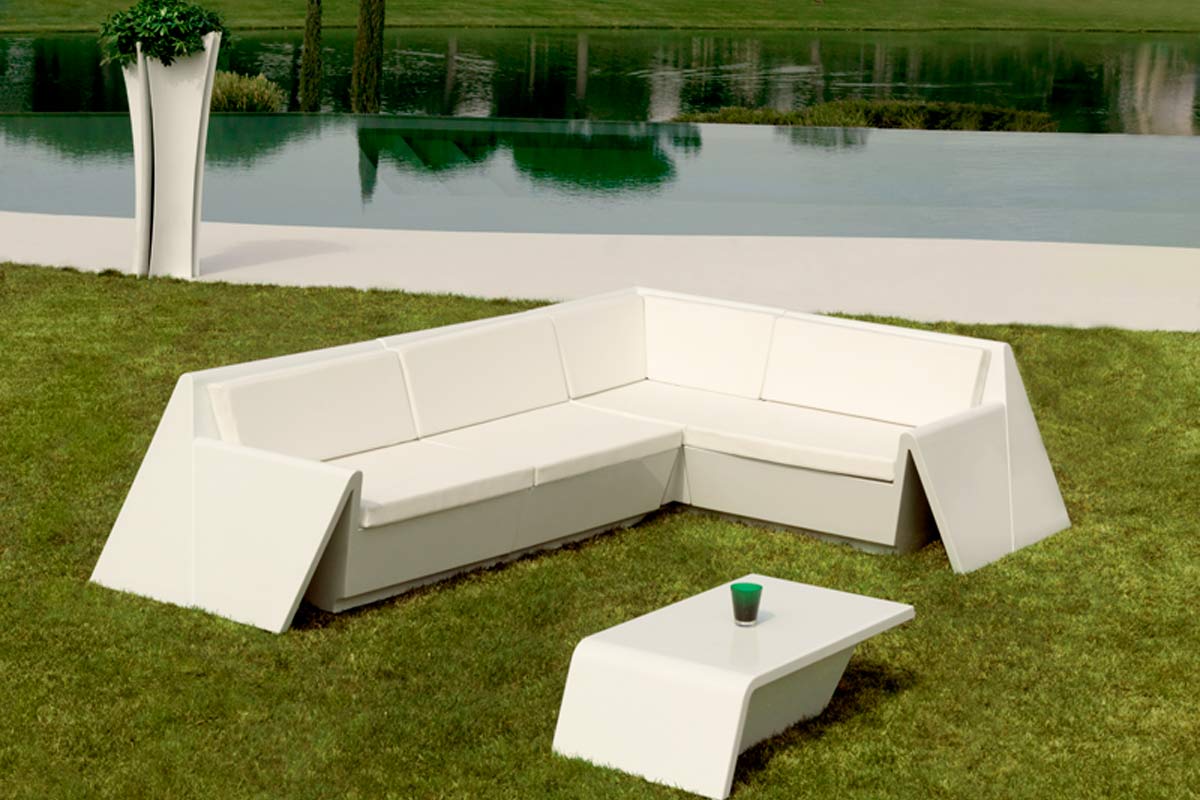 Rest Low Tables