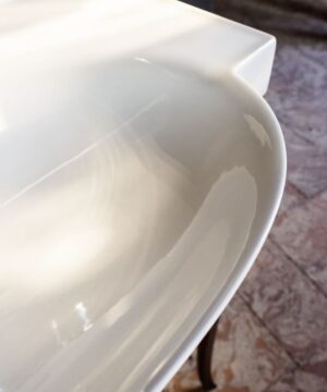 The New Classic Lavabo Soprapiano