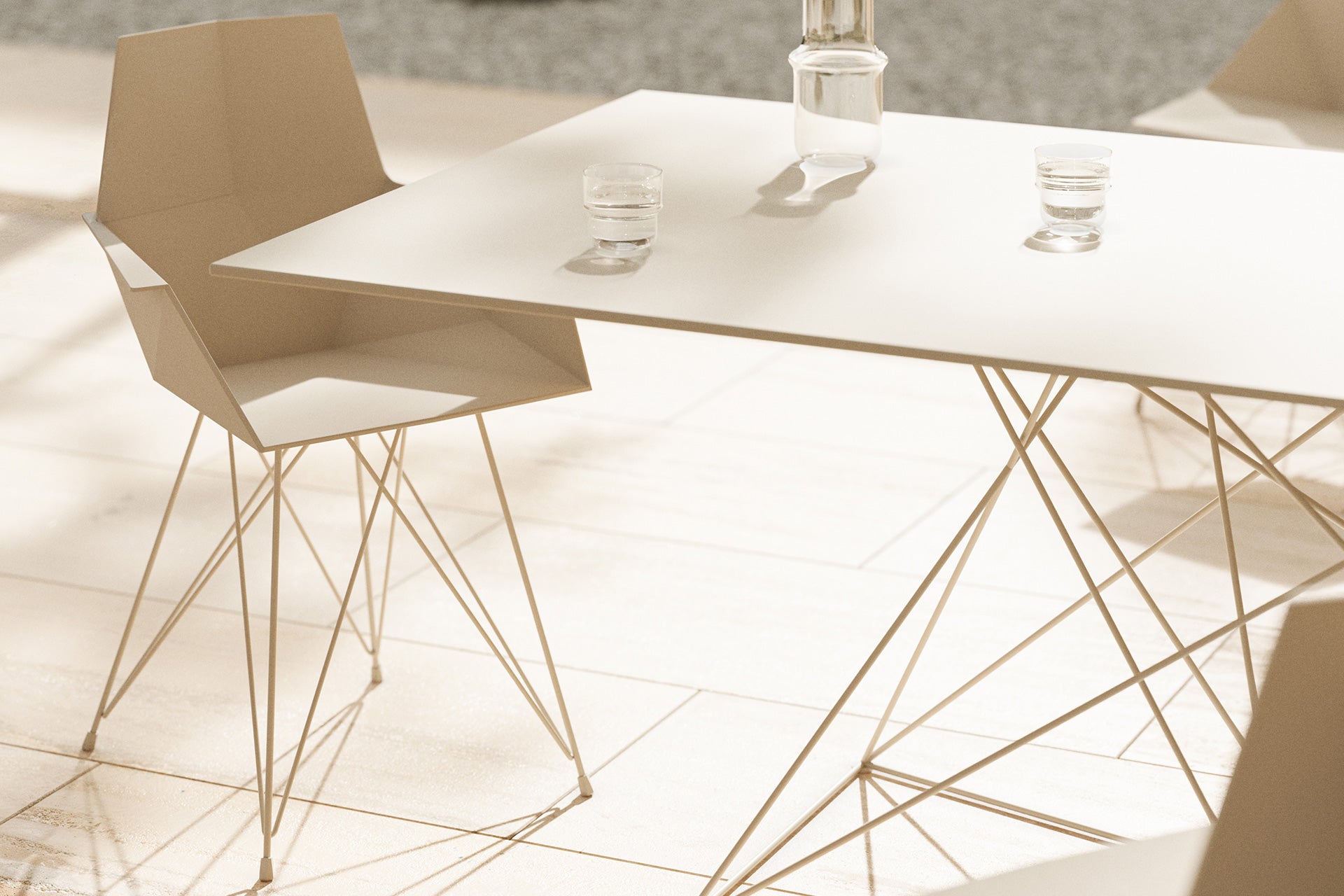 Faz Stainless Dining Table