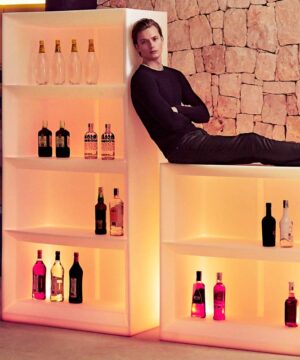 Vela Shelving System
